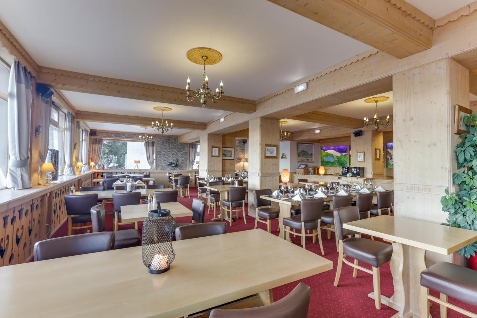 Le Castillan Alpe d'Huez Exterior photo